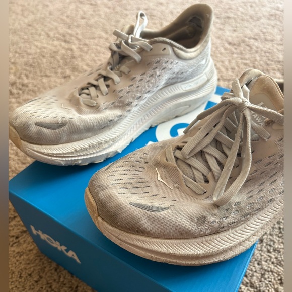 Hoka Women’s size 8.5 - Picture 2 of 5